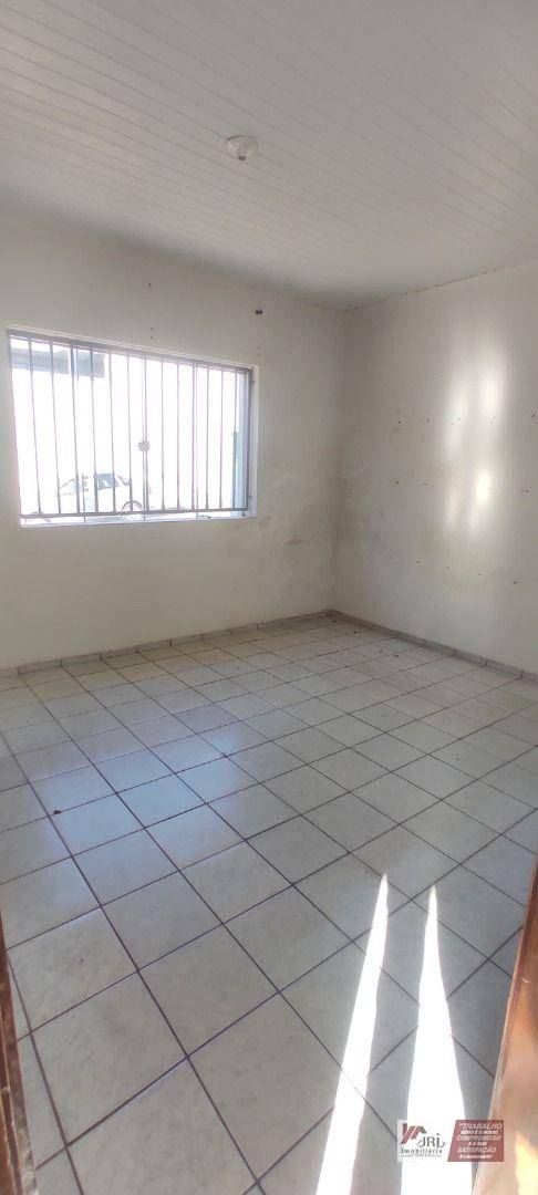 Casa para alugar com 4 quartos, 171m² - Foto 13