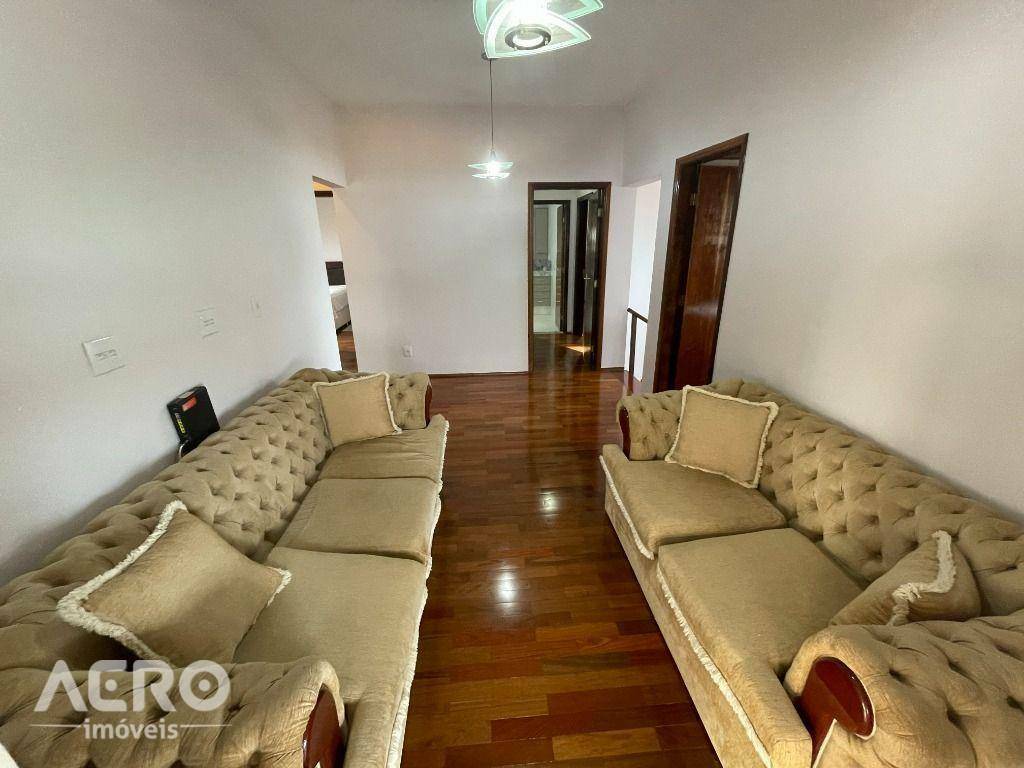 Casa de Condomínio à venda com 3 quartos, 341m² - Foto 43