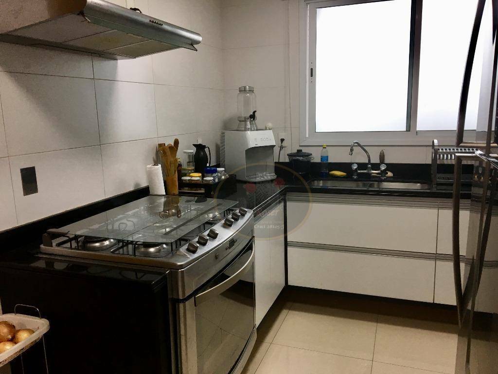 Apartamento à venda com 3 quartos, 178m² - Foto 84