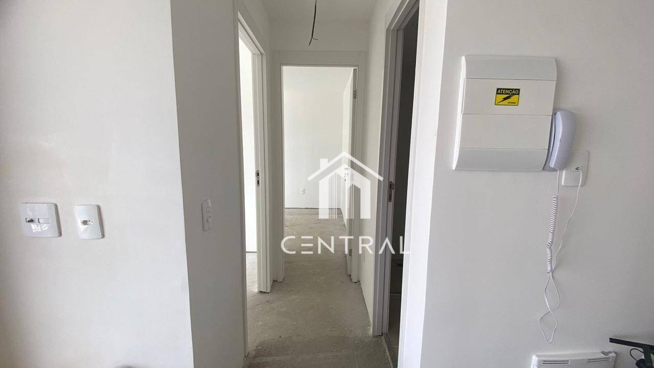 Apartamento à venda com 2 quartos, 42m² - Foto 6