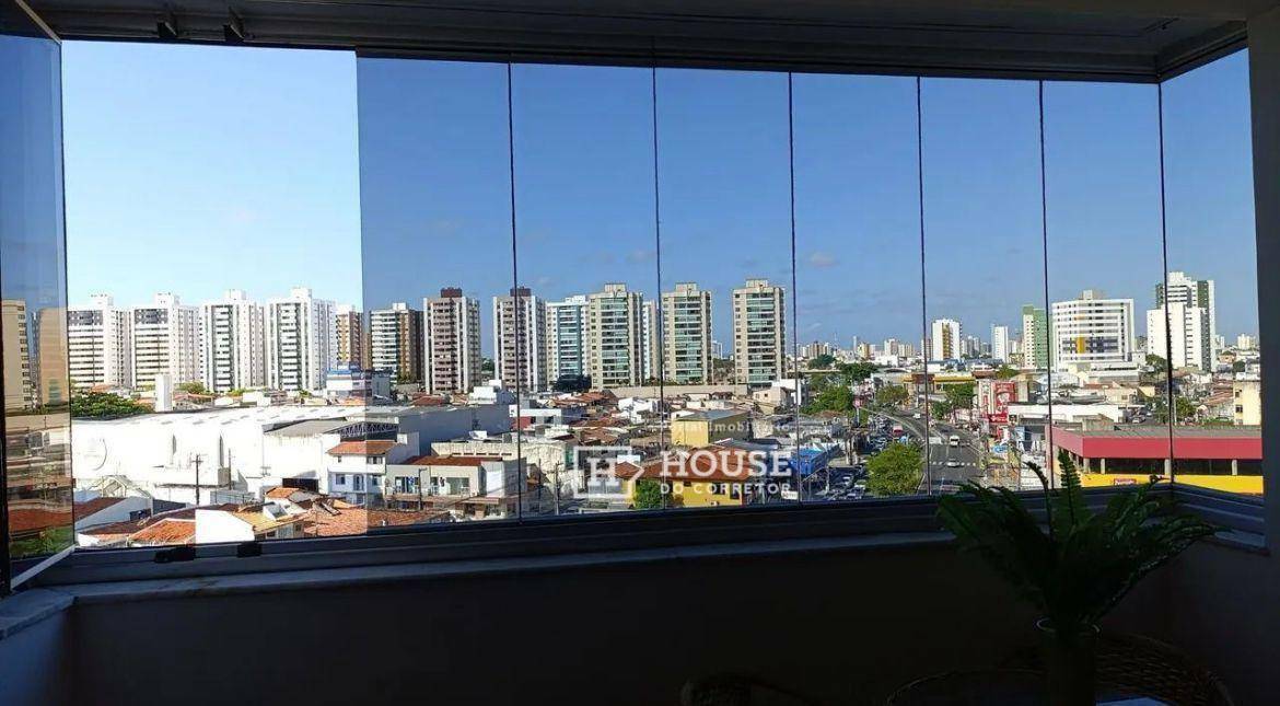 Apartamento à venda com 3 quartos, 120m² - Foto 1