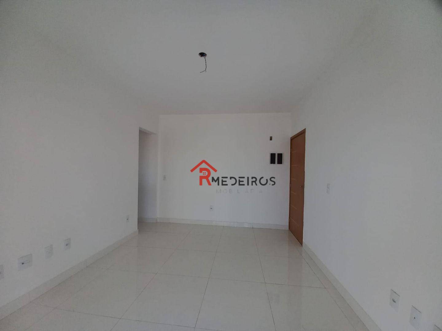 Apartamento à venda com 2 quartos, 75m² - Foto 5