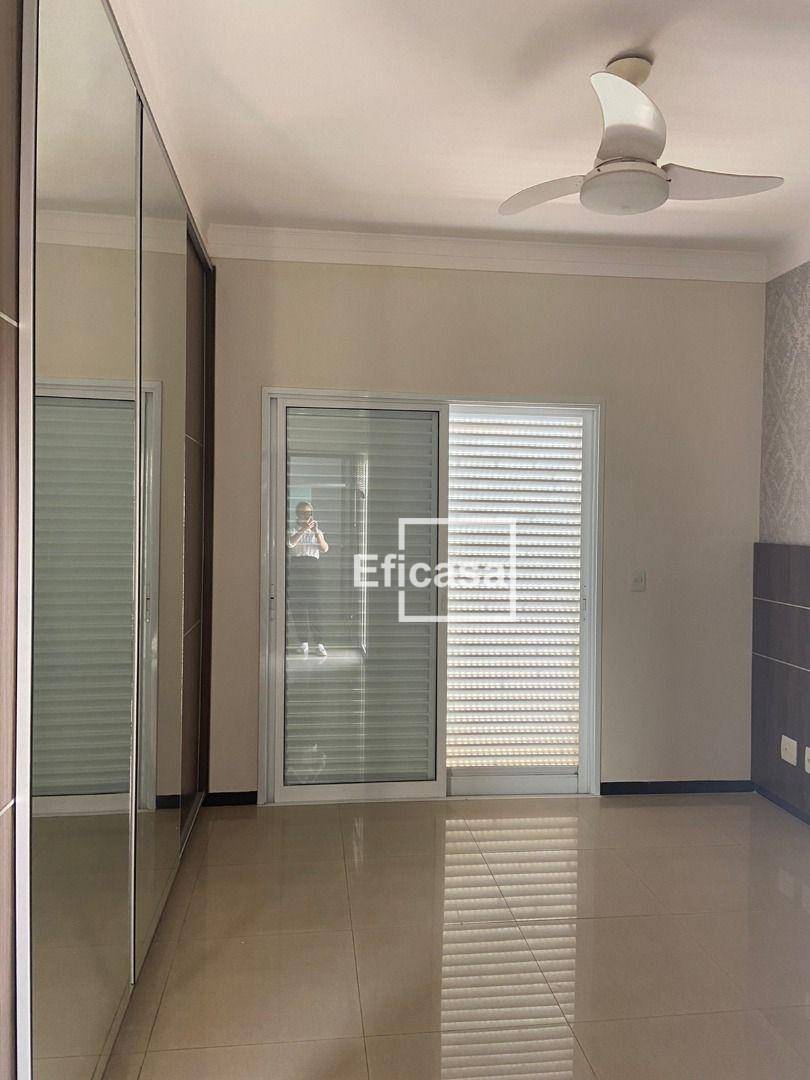 Casa de Condomínio à venda com 3 quartos, 201m² - Foto 10