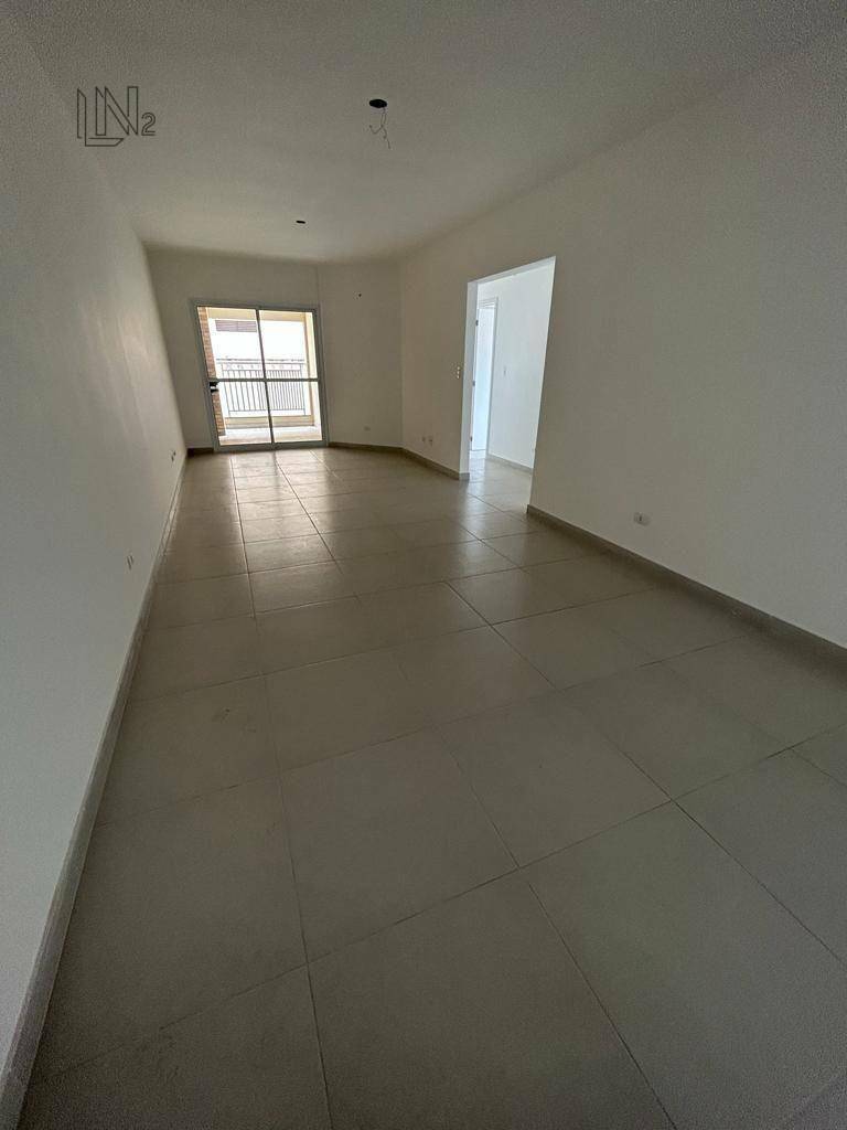 Apartamento à venda com 3 quartos, 95m² - Foto 2