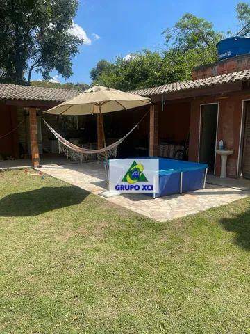 Chácara, 3 quartos, 450 m² - Foto 1