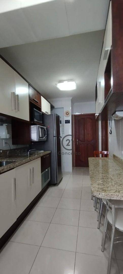 Apartamento para alugar com 3 quartos, 115m² - Foto 11