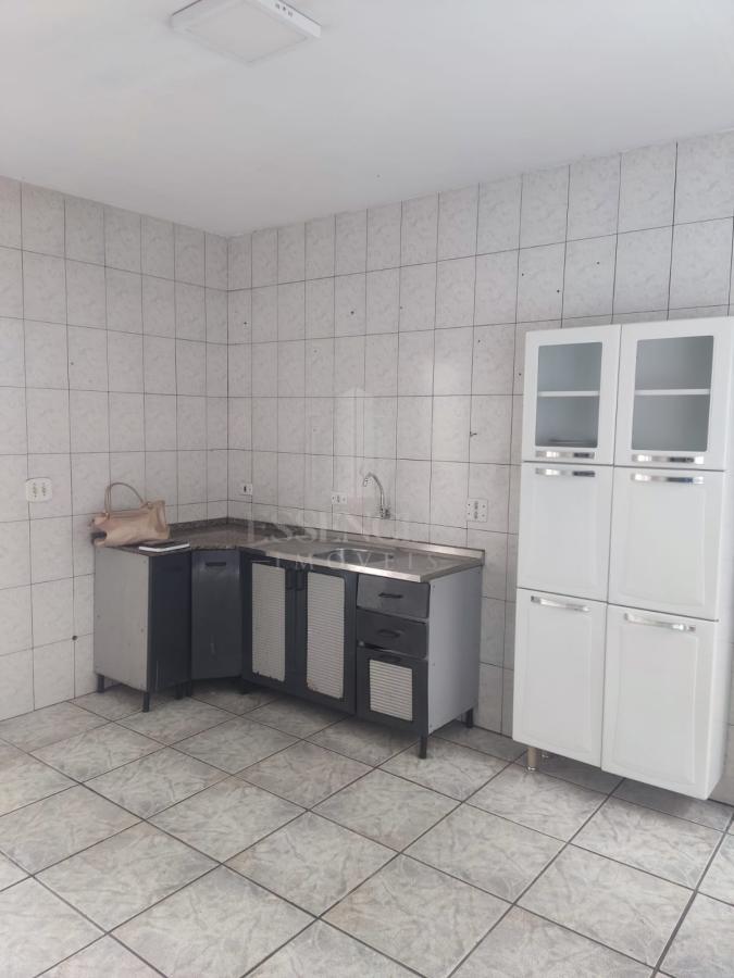 Casa para alugar com 3 quartos, 179m² - Foto 8