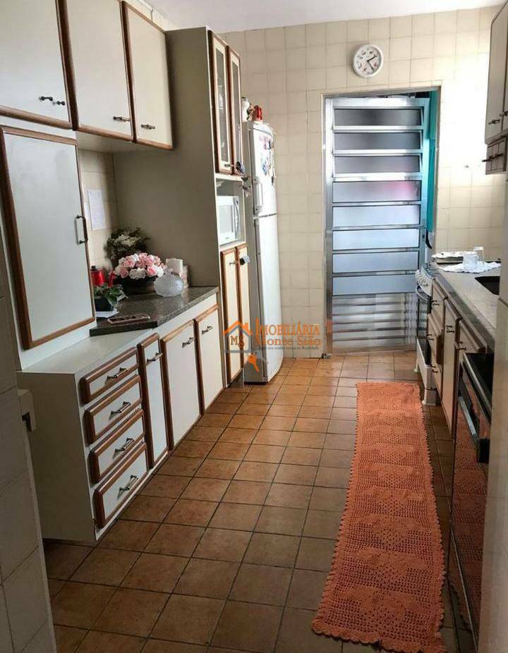 Apartamento à venda com 3 quartos, 150m² - Foto 8