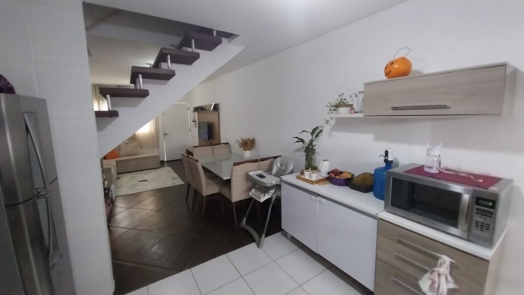 Casa de Condomínio à venda com 2 quartos, 70m² - Foto 9