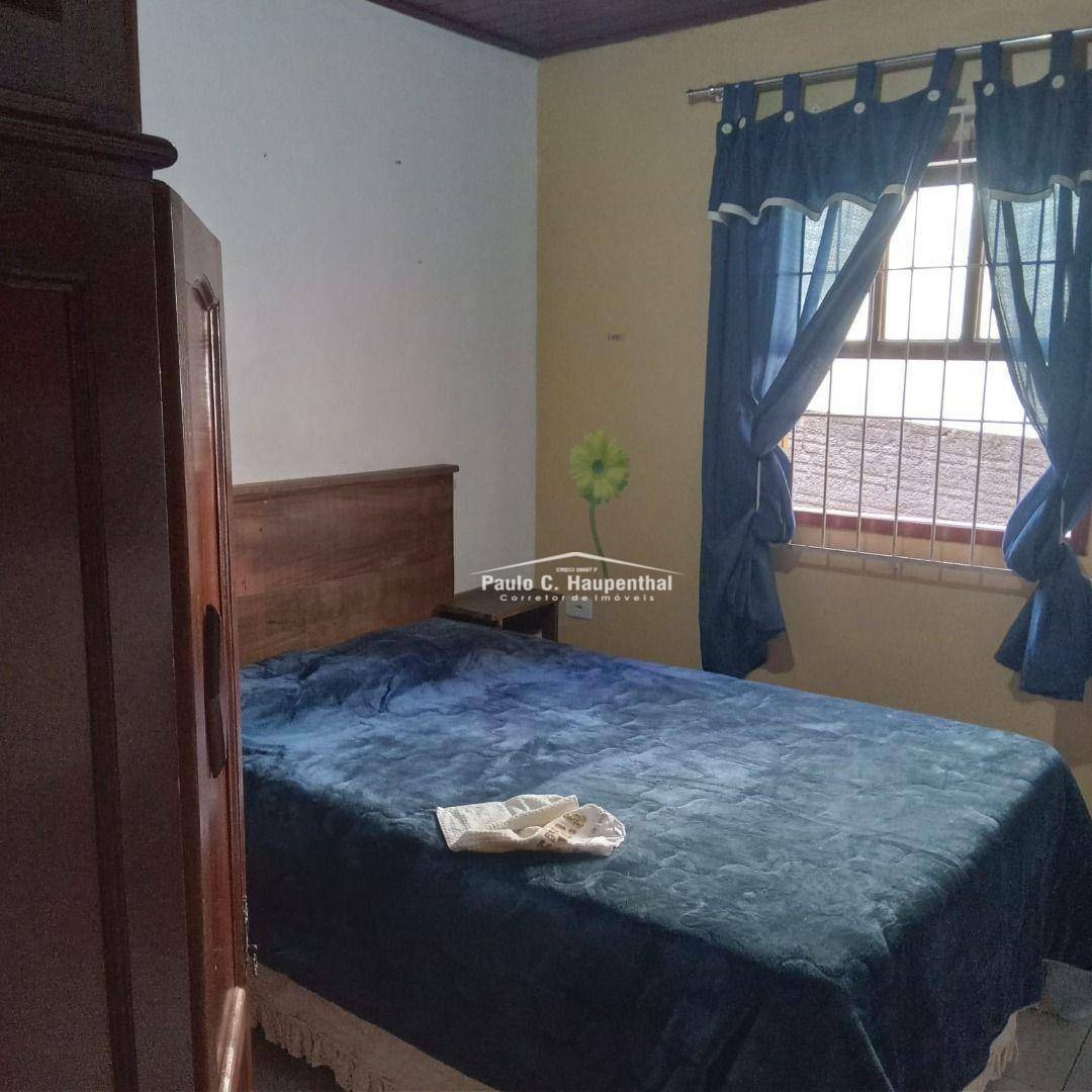 Casa à venda com 4 quartos, 220m² - Foto 8