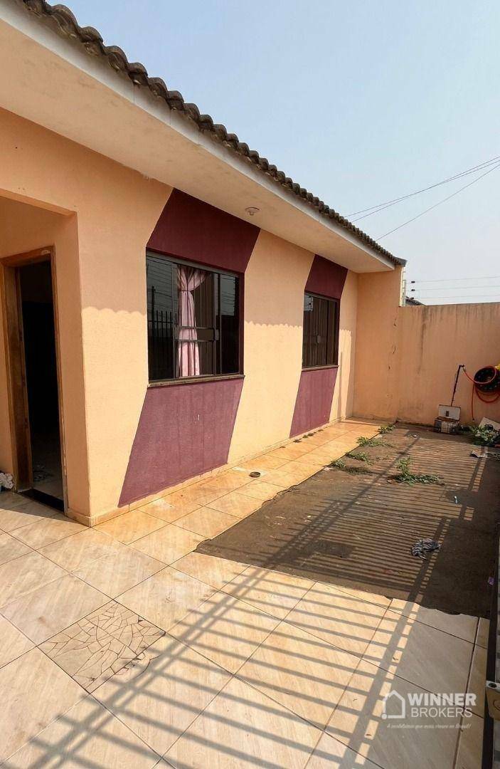 Casa à venda com 4 quartos, 70m² - Foto 1