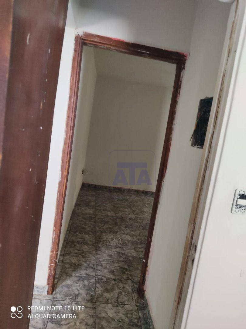 Casa à venda com 3 quartos, 161m² - Foto 9