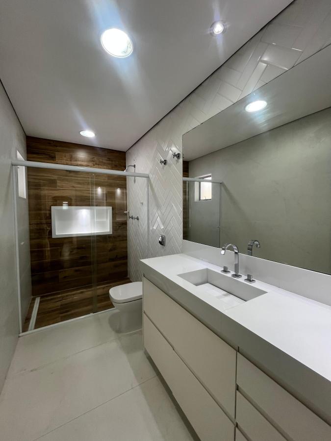 Sobrado à venda com 4 quartos, 241m² - Foto 13