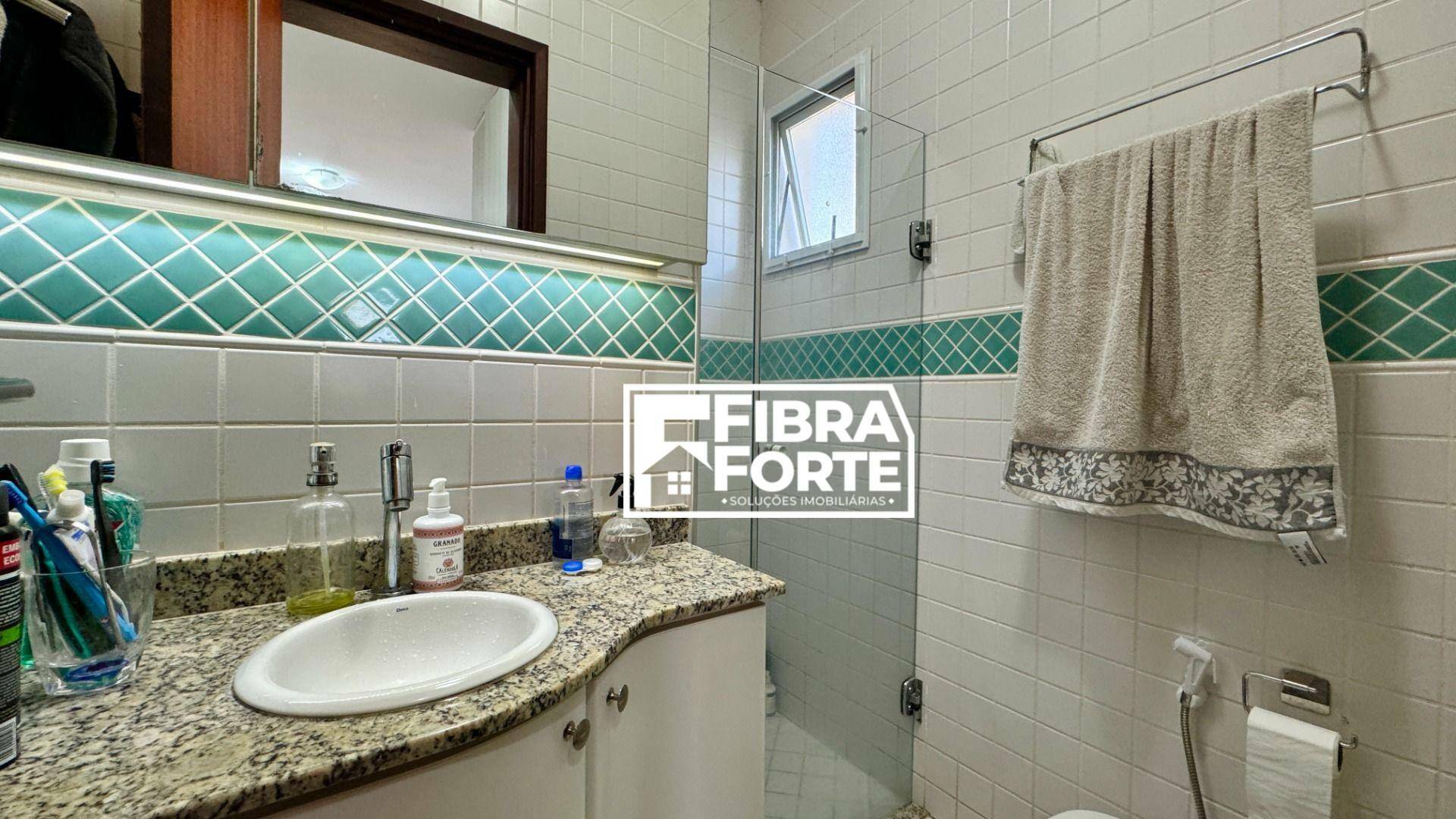 Casa de Condomínio para alugar com 3 quartos, 200m² - Foto 54