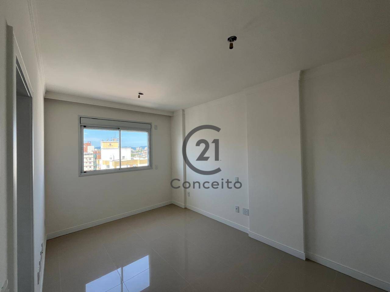 Apartamento à venda com 2 quartos, 84m² - Foto 5