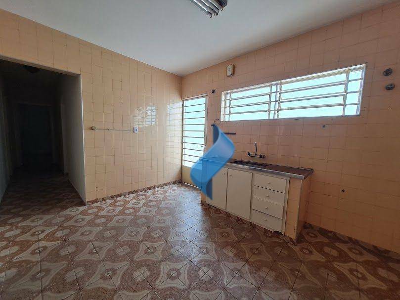 Casa à venda e aluguel com 3 quartos, 139m² - Foto 18