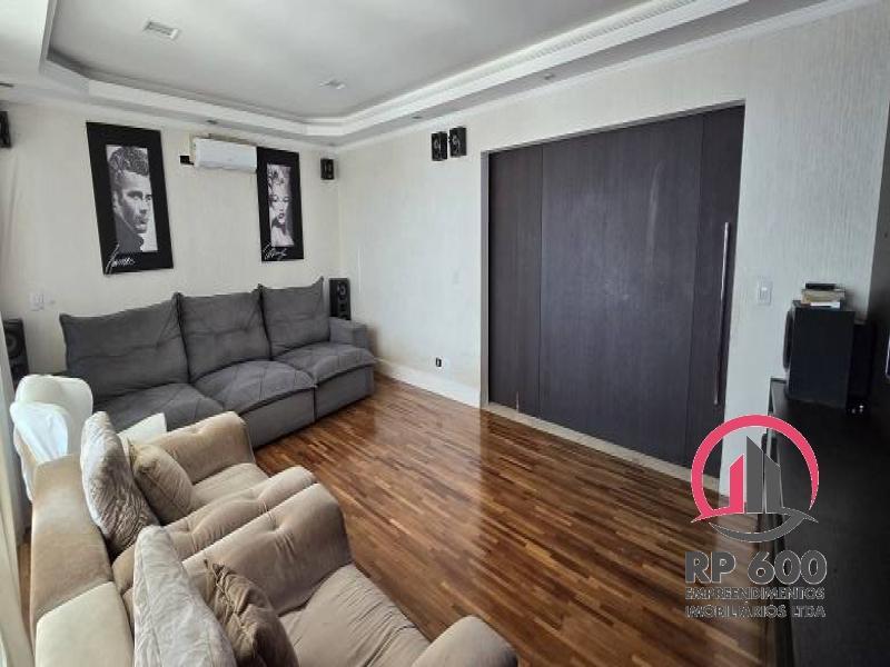 Sobrado à venda com 4 quartos, 550m² - Foto 14