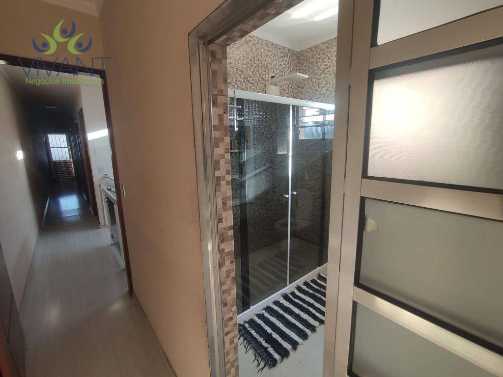 Sobrado à venda com 3 quartos, 300m² - Foto 5