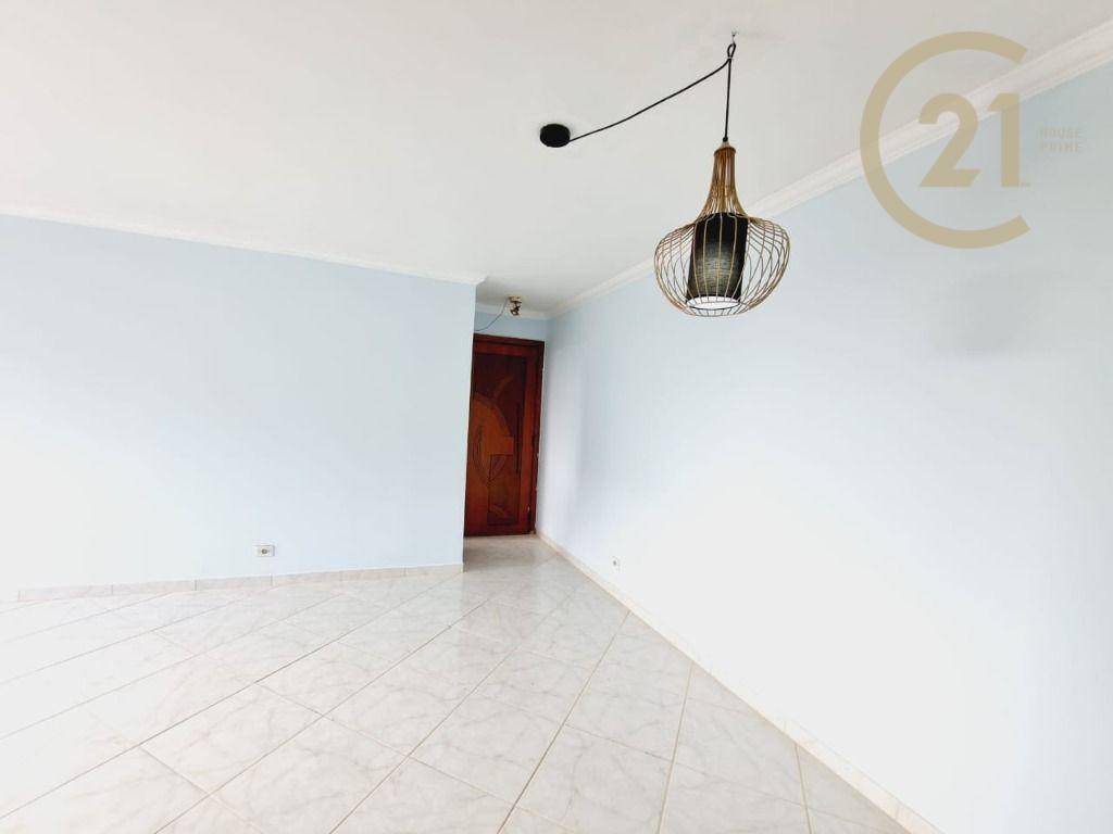 Apartamento à venda com 3 quartos, 101m² - Foto 4