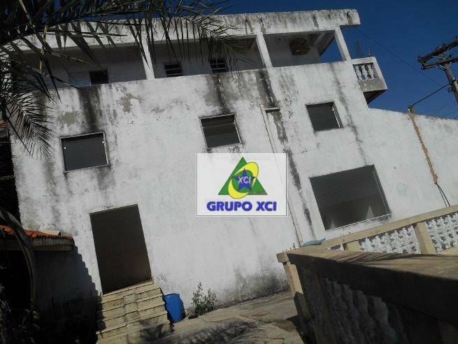 Casa à venda com 3 quartos, 600m² - Foto 12