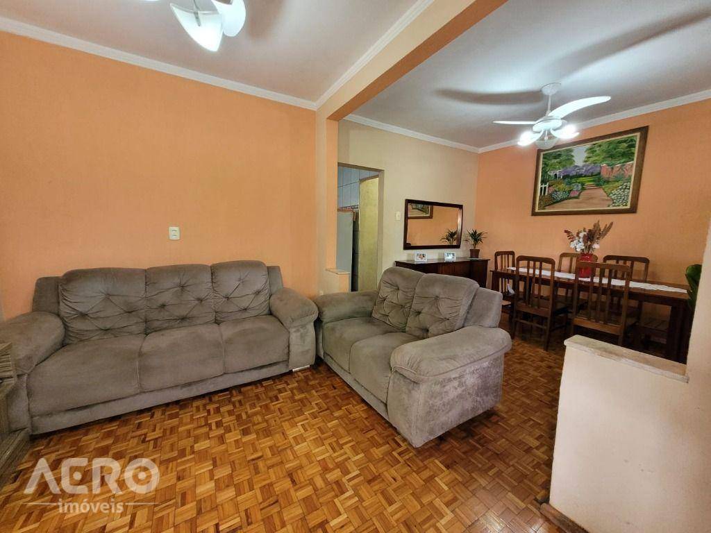 Casa à venda com 2 quartos, 80m² - Foto 8