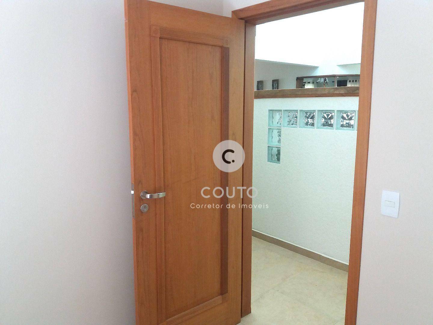 Casa de Condomínio à venda com 3 quartos, 320m² - Foto 32