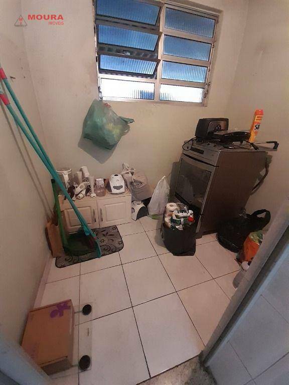 Sobrado à venda com 2 quartos, 190m² - Foto 11