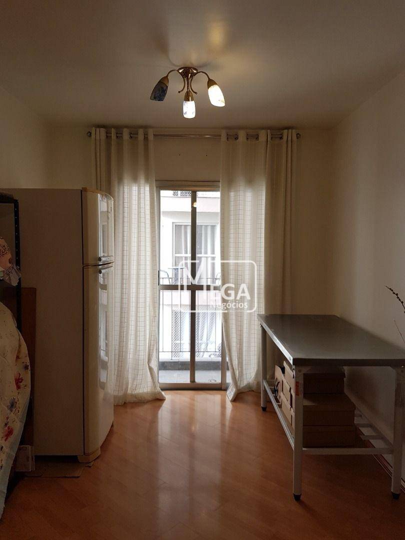 Apartamento à venda com 2 quartos, 56m² - Foto 3