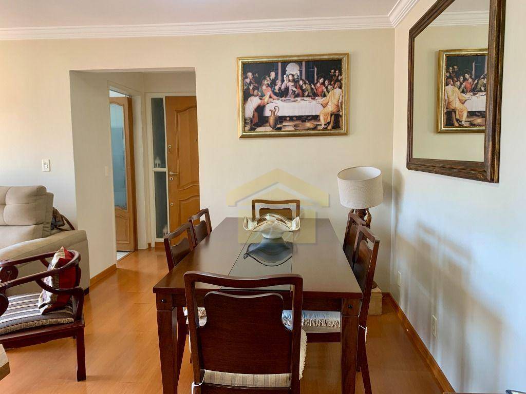 Apartamento à venda com 2 quartos, 68m² - Foto 4