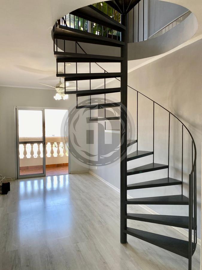 Apartamento à venda com 3 quartos, 200m² - Foto 20