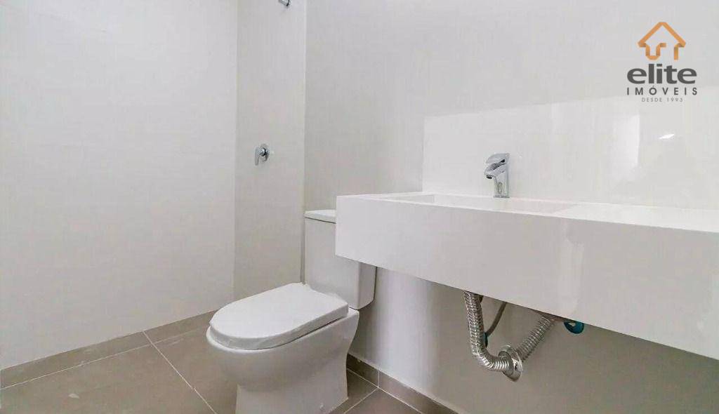 Apartamento à venda com 2 quartos, 70m² - Foto 14