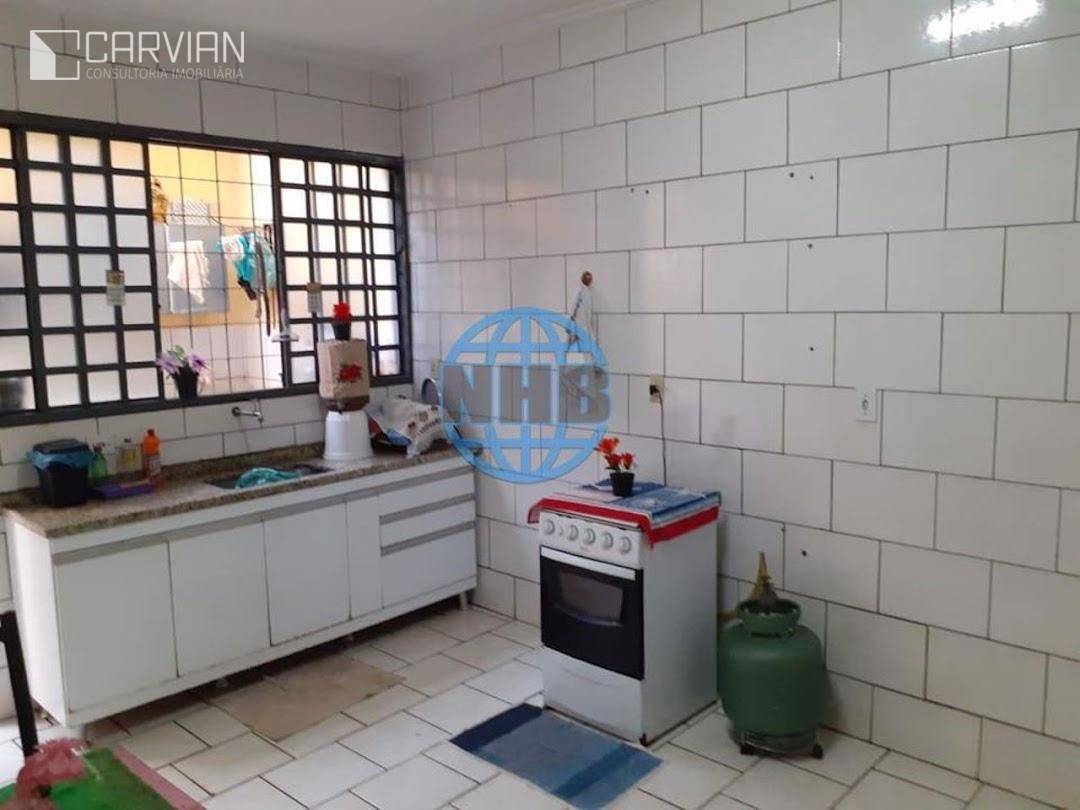 Casa à venda com 3 quartos, 189m² - Foto 6