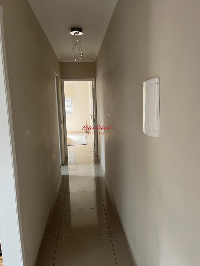 Sobrado à venda com 4 quartos, 220m² - Foto 14