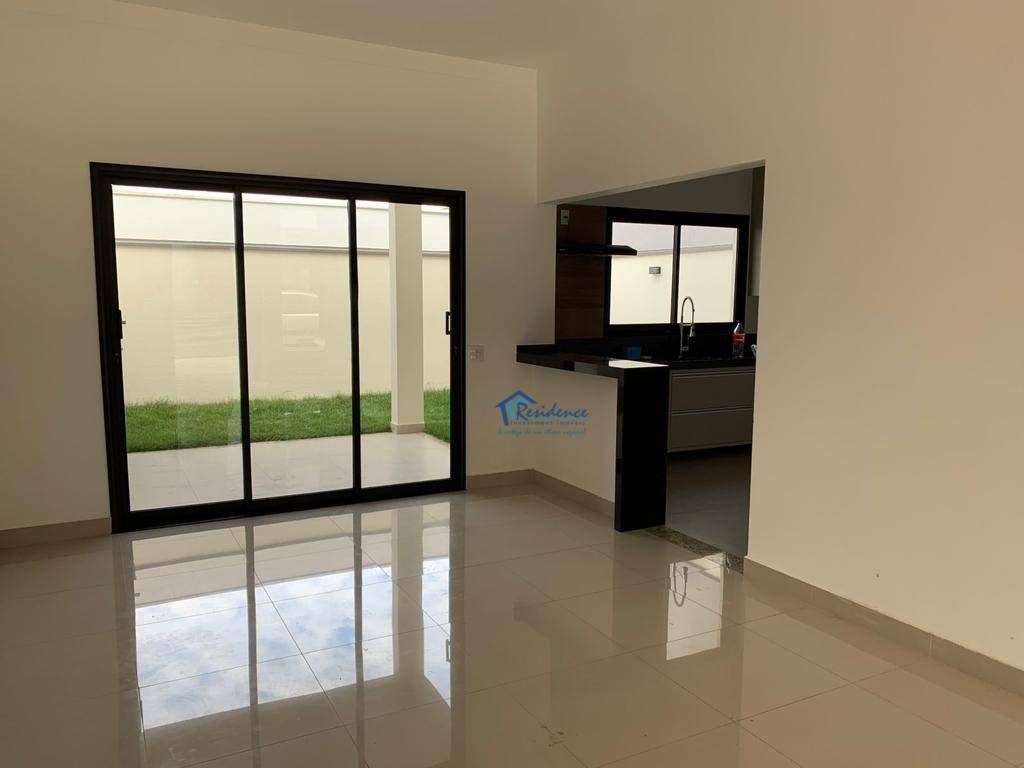 Sobrado à venda com 3 quartos, 169m² - Foto 3