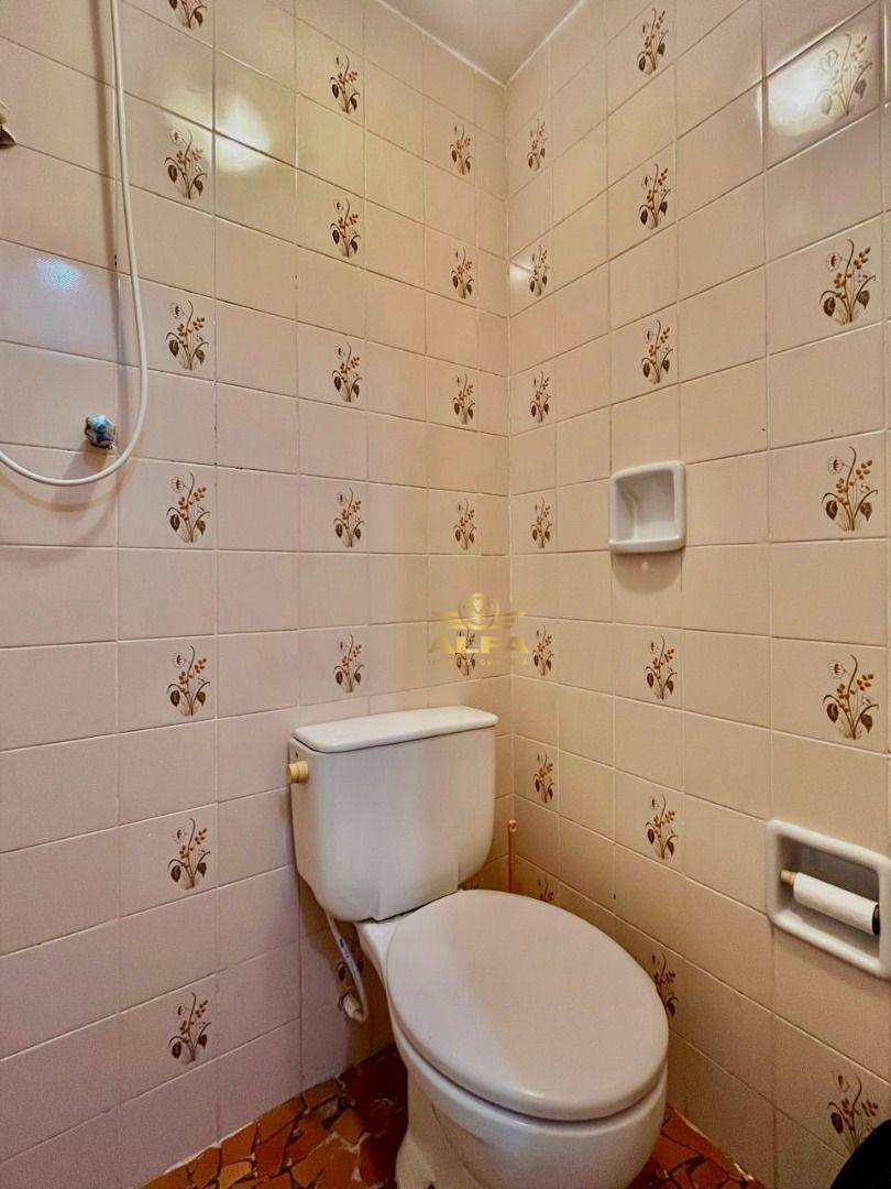 Apartamento à venda com 2 quartos, 70m² - Foto 19