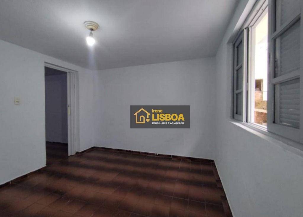 Casa à venda com 6 quartos, 250m² - Foto 31