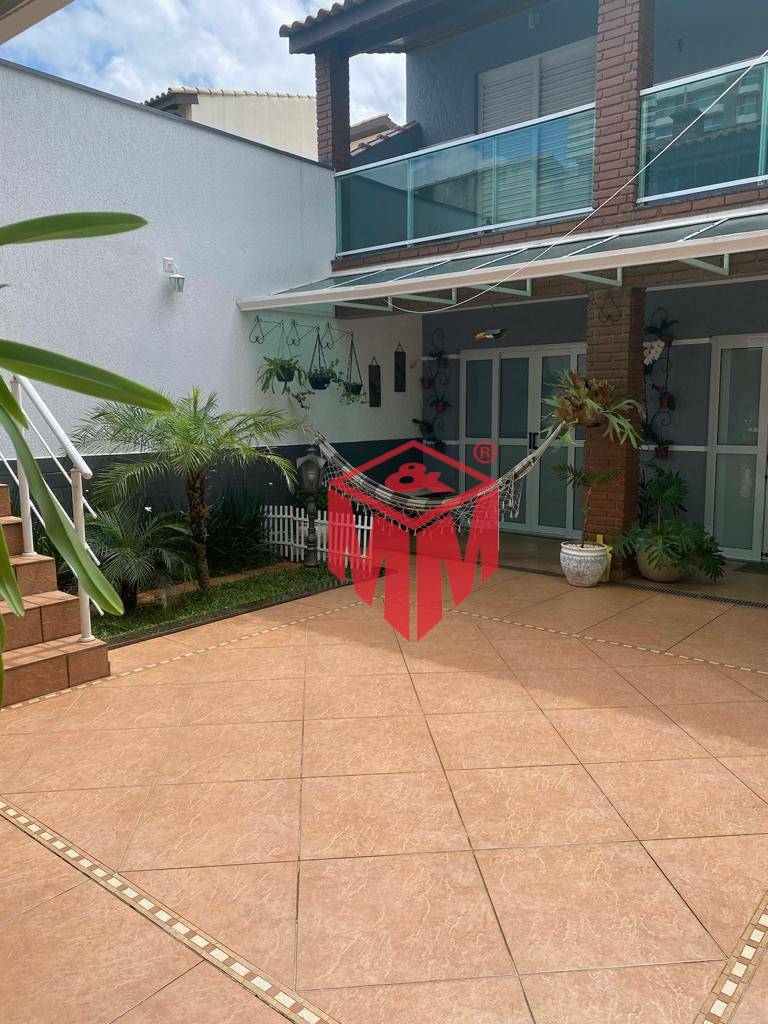 Sobrado à venda com 3 quartos, 264m² - Foto 32