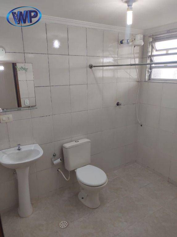 Apartamento à venda com 2 quartos, 70m² - Foto 2