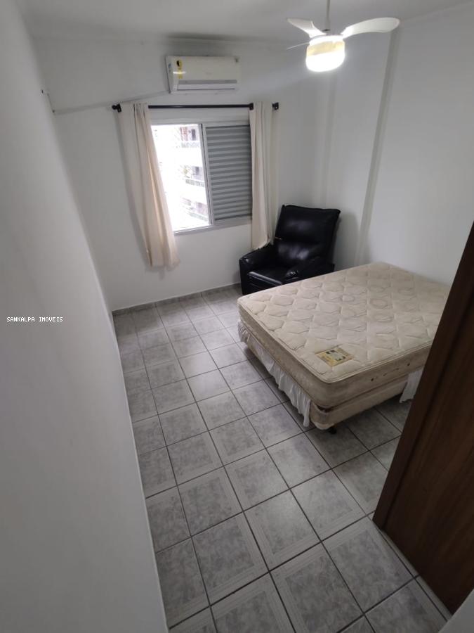 Apartamento à venda com 2 quartos, 80m² - Foto 2