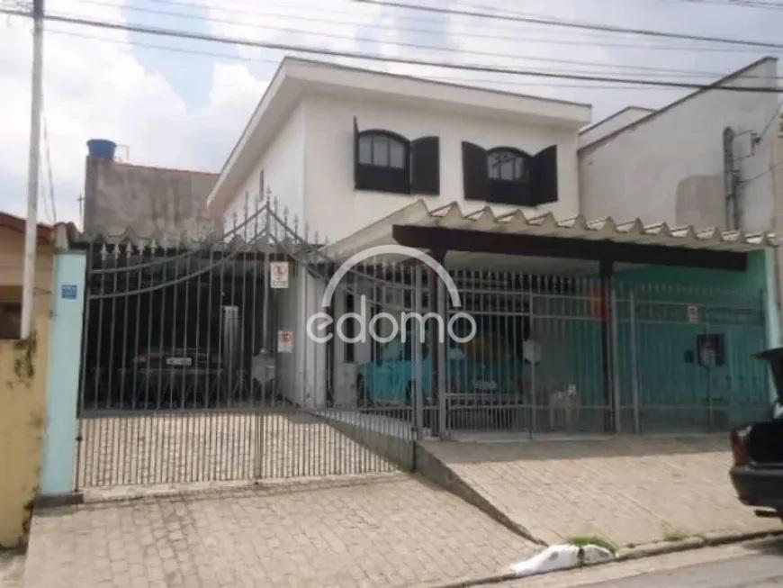 Casa para alugar com 3 quartos, 200m² - Foto 1