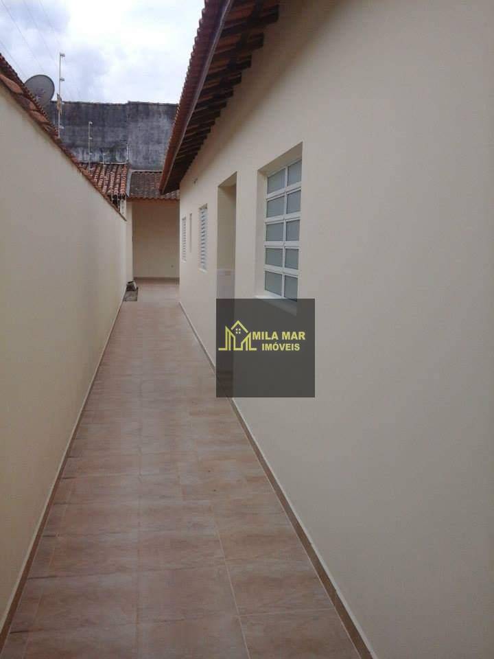 Casa à venda com 2 quartos, 130m² - Foto 4