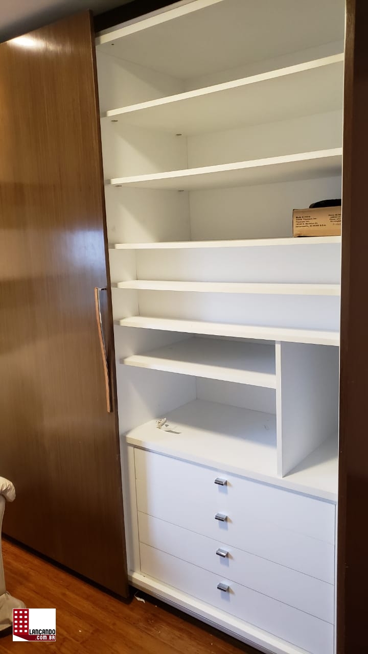 Apartamento à venda com 3 quartos, 220m² - Foto 10