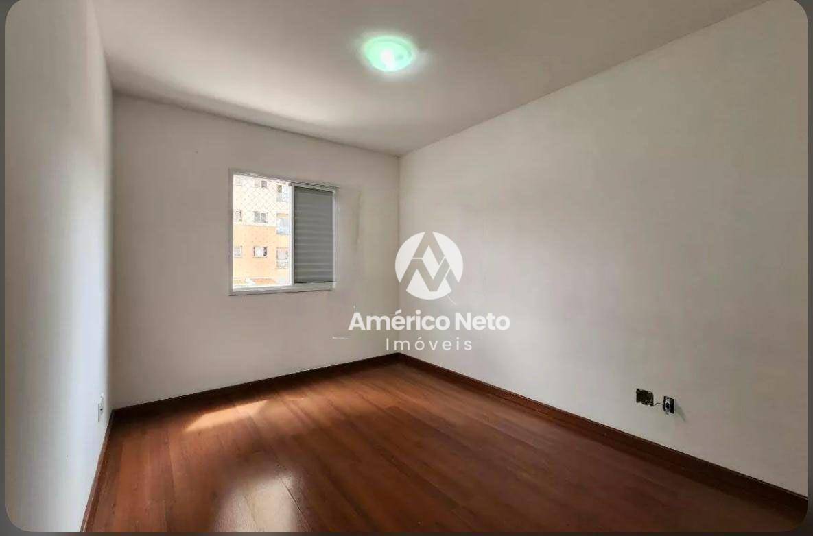 Apartamento à venda com 2 quartos, 65m² - Foto 18