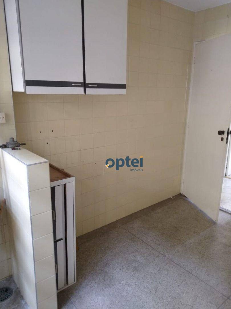 Apartamento à venda com 2 quartos, 65m² - Foto 2