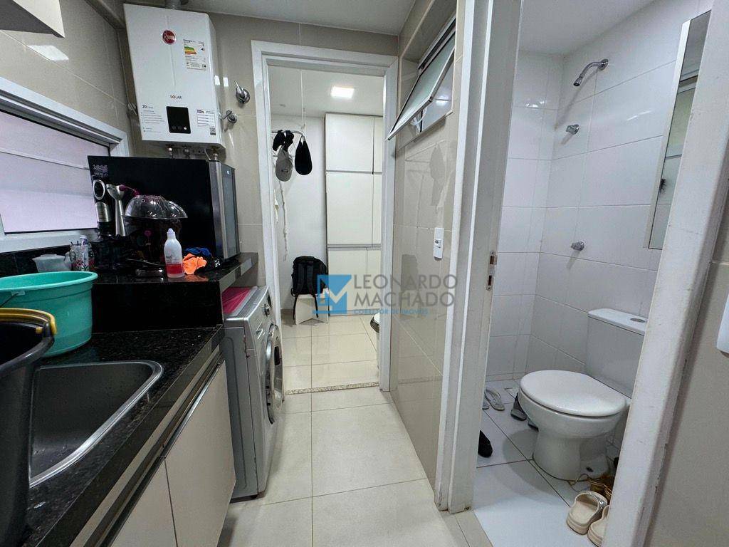 Apartamento à venda com 3 quartos, 111m² - Foto 6