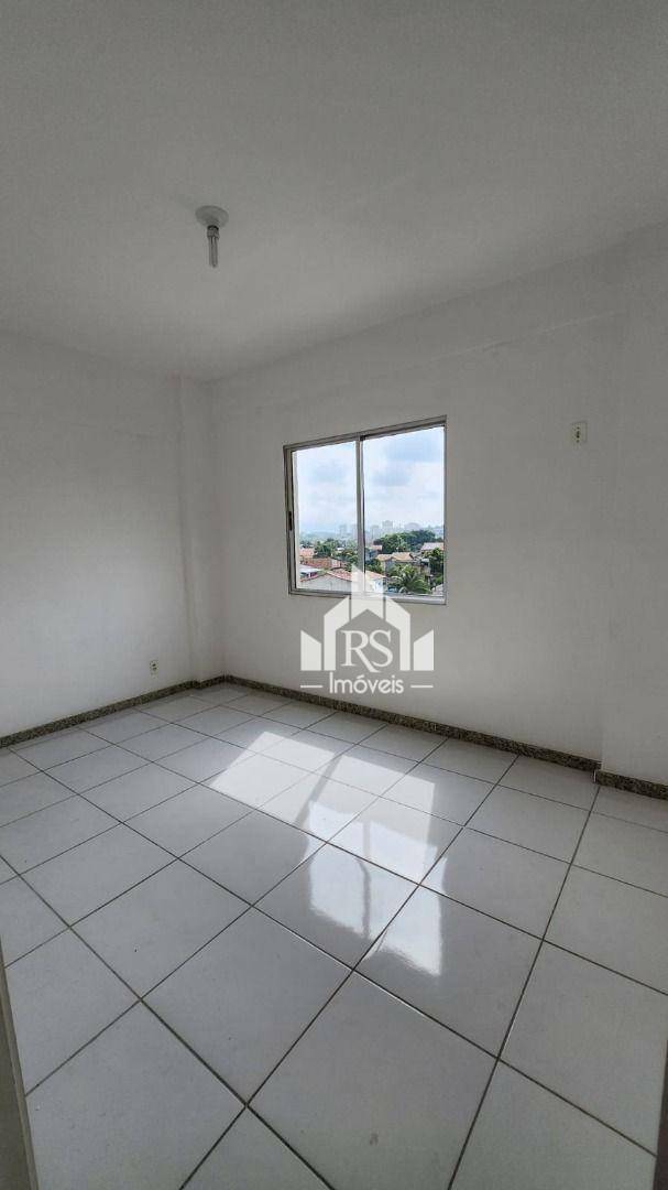 Apartamento à venda com 2 quartos, 62m² - Foto 3