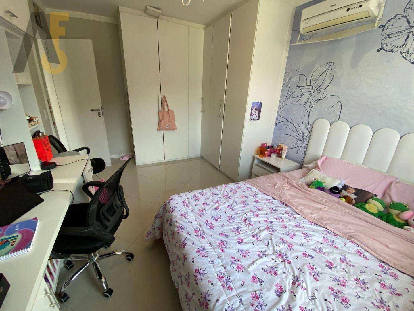 Casa de Condomínio à venda com 4 quartos, 162m² - Foto 29