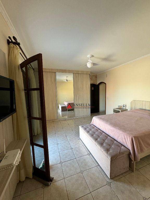 Sobrado à venda com 3 quartos, 196m² - Foto 9