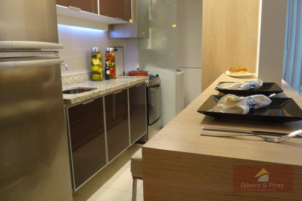 Apartamento à venda com 2 quartos, 61m² - Foto 5