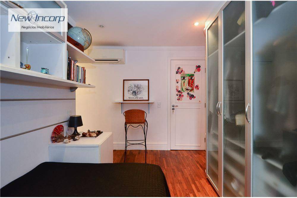 Apartamento à venda com 3 quartos, 200m² - Foto 27